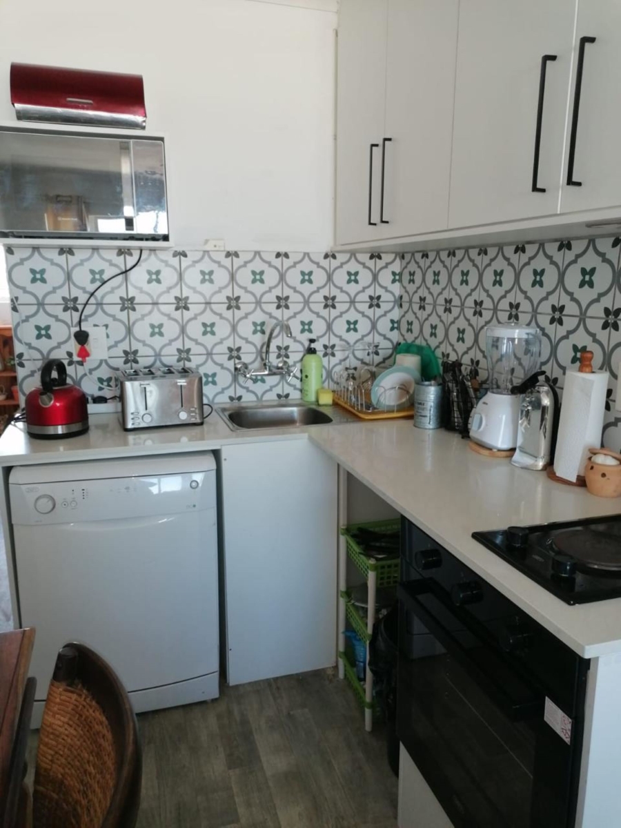 1 Bedroom Property for Sale in Van Riebeeckstrand Western Cape
